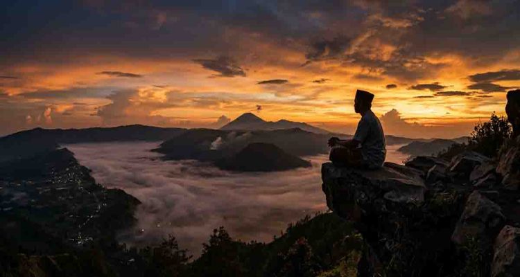 zaman-edan-ranggawarsita-bertemu-al-insyirah