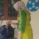 Bunda Indah menyapa warga Griya Lansia Kunir Kidul bukti peduli pada rakyat (SuharyoTrobosco)