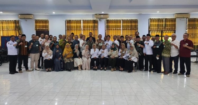 Pengurus ICMI Orda Lumajang foto bersama
