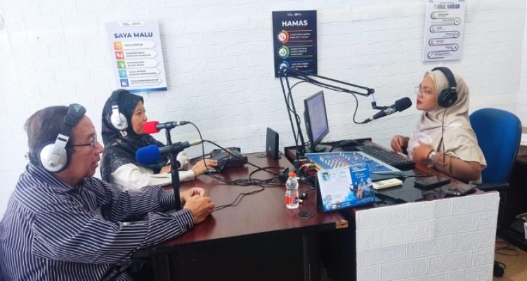 Tentang sound horeg menjadi topik pembahasan hangat di Radio Suara Muslim Lumajang (Suharyo/Trobosco)