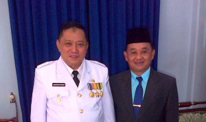 dr-sjahrazat-masdar-bupati-lumajang-yang-tegas-disiplin-dan-teladan-birokrasi