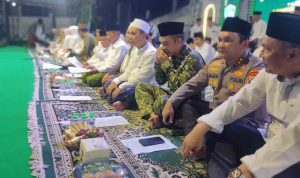 hari-santri-di-lumajang-satukan-warga-dan-santri-bunda-indah-saya-bupati-untuk-semua-trco