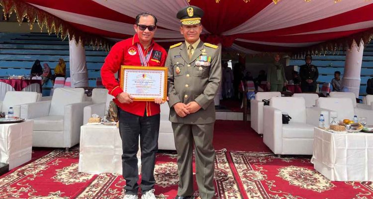 kodam-xx-tuanku-imam-bonjol-beri-penghargaan-kepada-pt-media-anna-nusantara