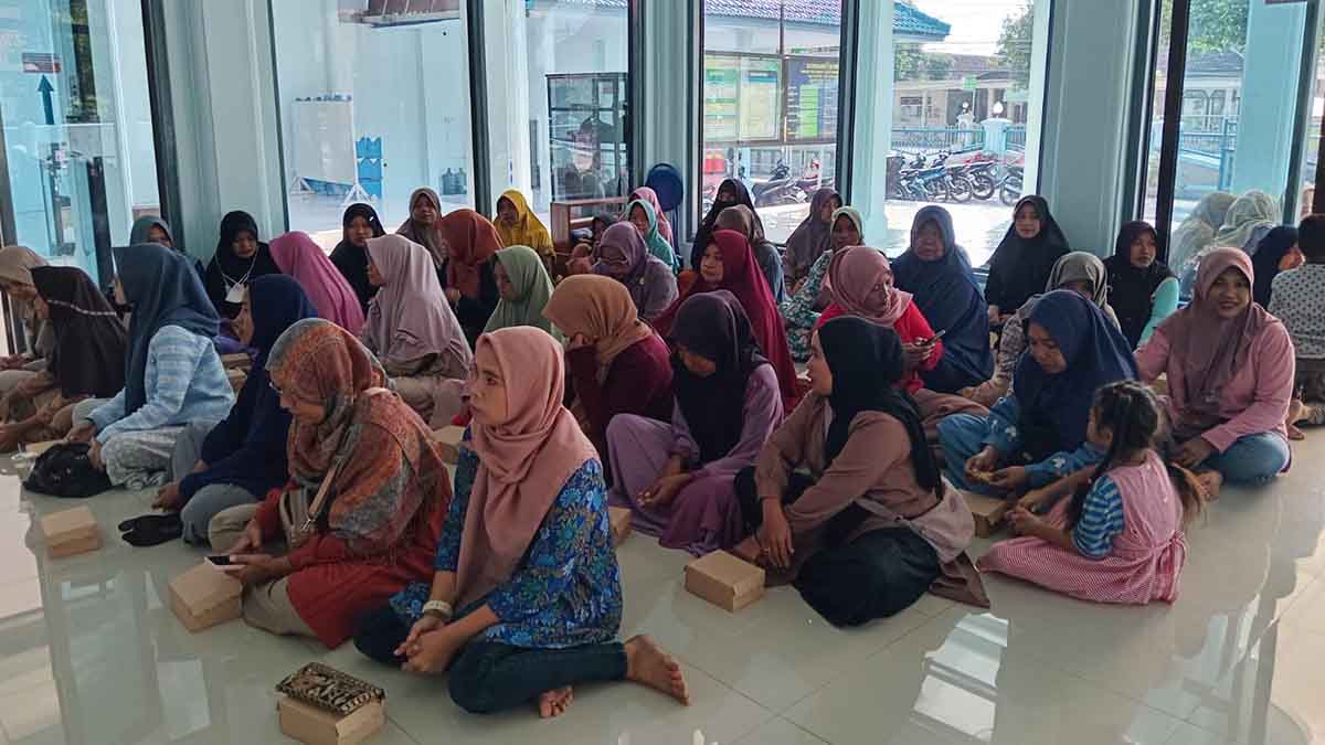 parenting-jadi-ajang-introspeksi-diri-dalam-mendidik-anak-membangun-sinergi-sekolah-dan-orang-tua1