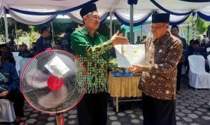 rangkaian-milad-ke-113-muhammadiyah-donor-darah-dan-jalan-santai-bersama-bupati-lumajang