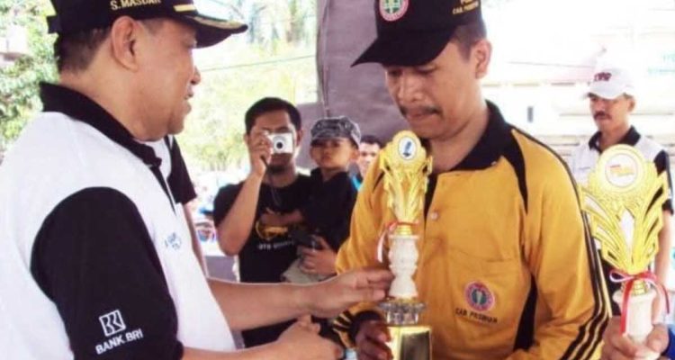 dari-buku-hingga-layar-sebuah-perjalanan-seorang-penulis-menjadi-konten-kreator-trco