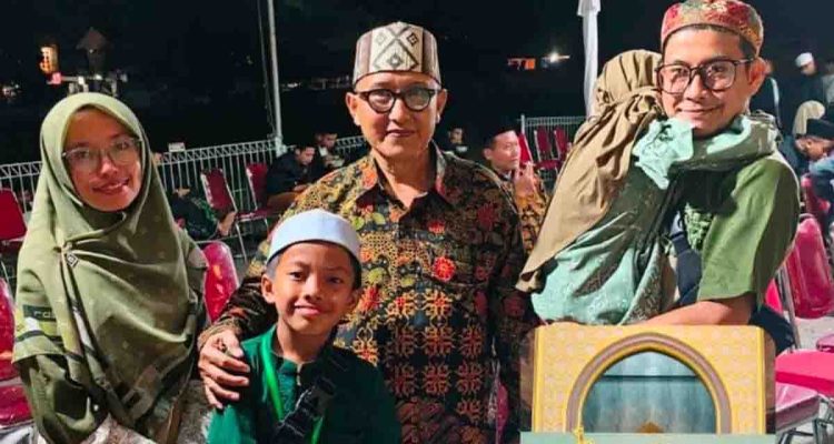 kenangan-bersama-almarhum-ustad-muiz-keluarga-qurani-yang-kini-telah-tiada