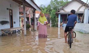 ketabahan-warga-supit-urang-lumajang-hadapi-banjir-antara-takdir-dan-ketangguhan