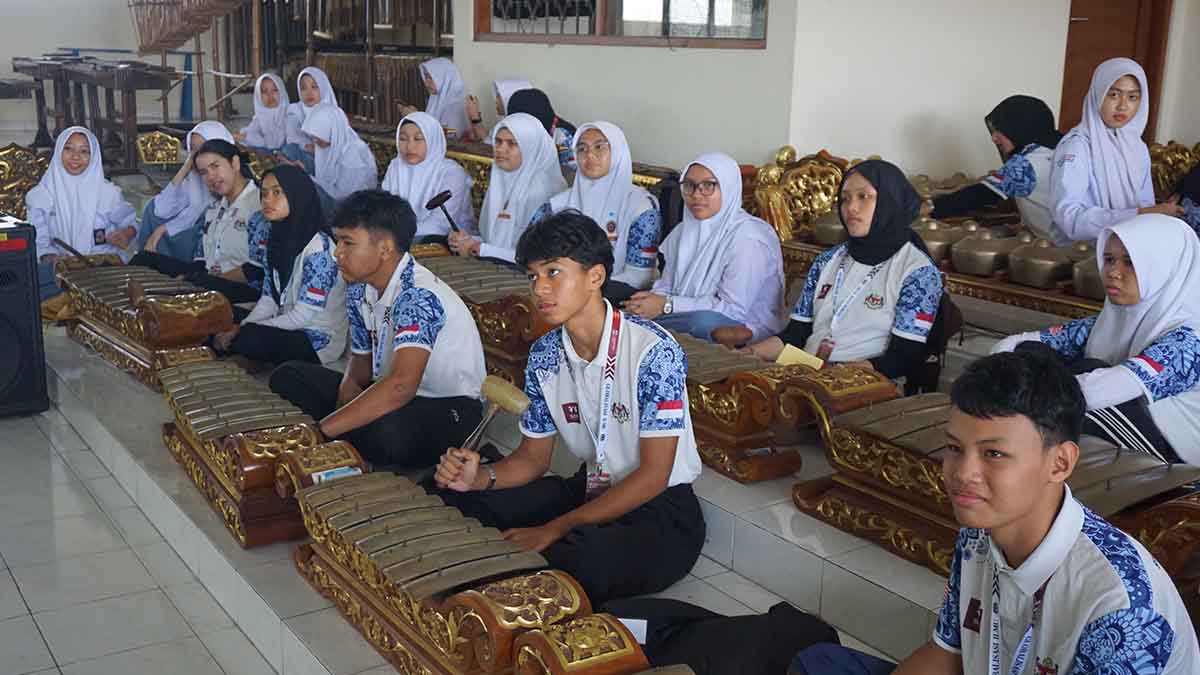 kolaborasi-global-sma-muhi-dan-sekolah-malaysia-wujudkan-pembelajaran-antarbudaya