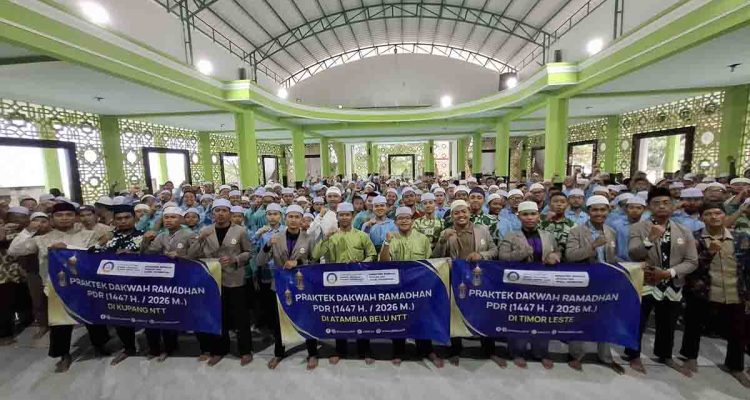 santri-elkisi-mojokerto-berangkat-pdr-ke-ntt-dan-timor-leste