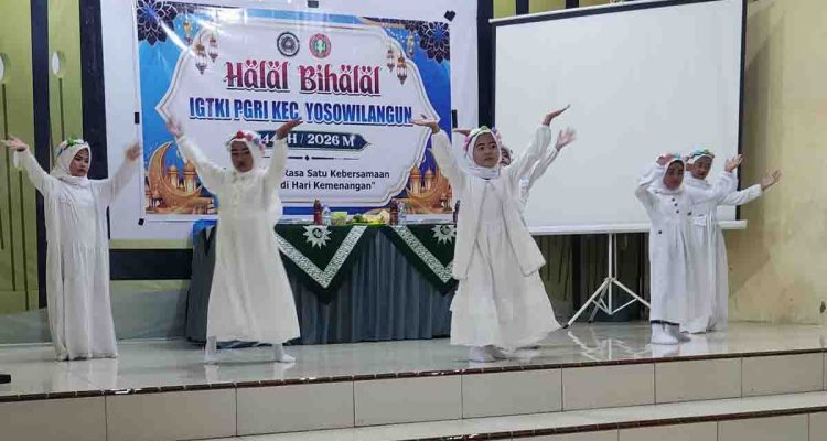 guru-tk-yosowilangun-diajak-merenungi-filosofi-sapu-lidi