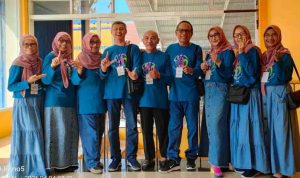 halal-bihalal-dan-reuni-ke-43-alumni-smpp-83-lumajang-haru-bahagia-dan-doorprize-umroh-untuk-guru