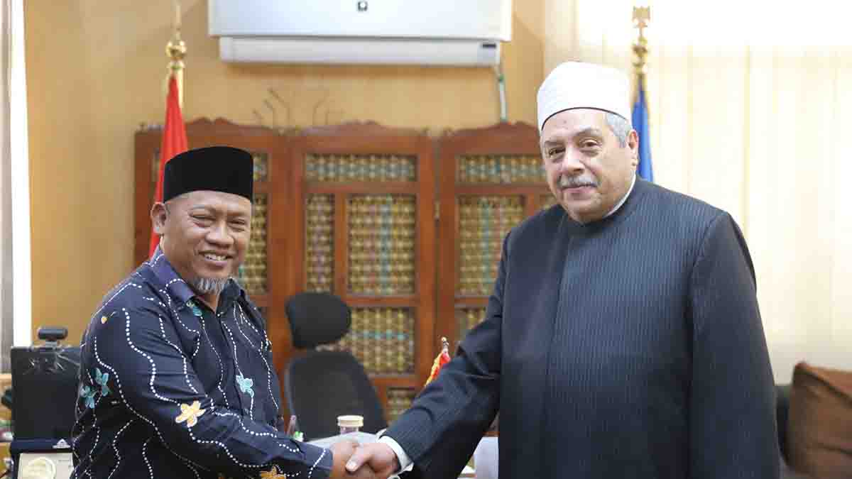 pimpinan-elkisi-mojokerto-kunjungi-qitok-mahad-al-azhar-mesir1