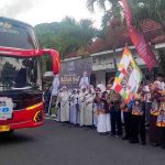 bunda-indah-menangis-haru-lepas-599-calon-haji-lumajang-2026