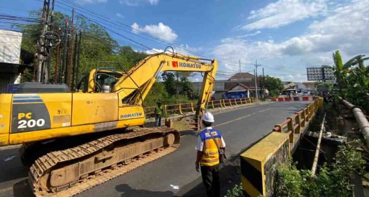 jembatan-gondang-tulungagung-ditutup-6-bulan-ini-jalur-alternatifnya
