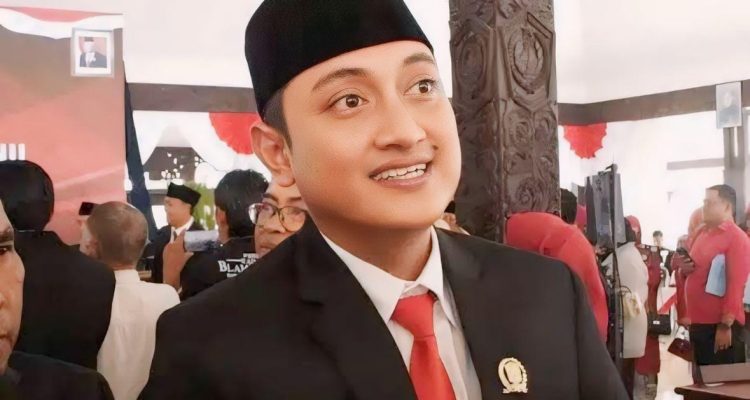 kisah-haru-wabup-yudha-aji-sedekah-sembuhkan-ibunya-dari-covid