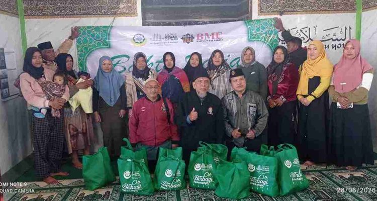 dewan-dakwah-jawa-timur-sasar-mualaf-di-lereng-semeru-2-889-mdpl-dalam-baksos-ramadan
