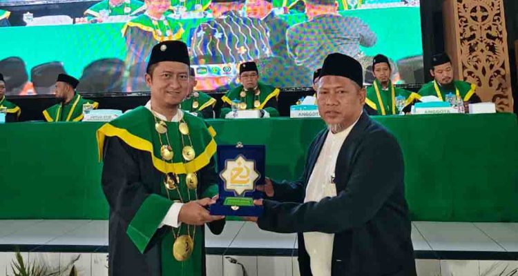 wisuda-stid-moh-natsir-xvi-tokoh-dakwah-tekankan-pentingnya-kaderisasi-trco