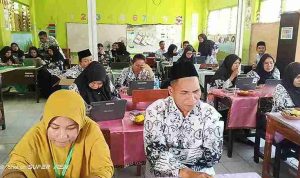 42-guru-sandubaya-belajar-bikin-bahan-ajar-pakai-ai-trco