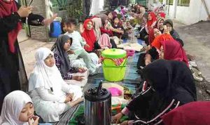 syukuran-agustusan-rw-2-rogotrunan-lumajang-jadi-cermin-kerukunan-warga-trco (1)