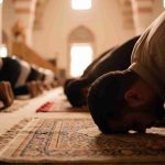 ikan-air-dan-kedekatan-kita-dengan-allah-renungan-sujud