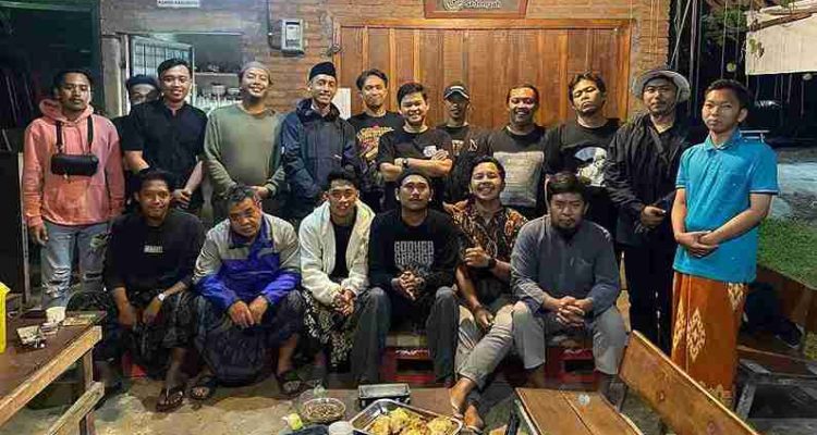 jangan-remehkan-jalan-kebaikan-dari-vespa-hingga-belajar-agama